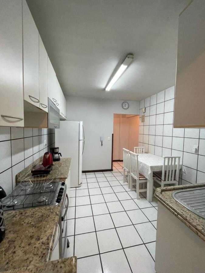 Apartamento Amplo E Completo No Centro Balneário Camboriú المظهر الخارجي الصورة